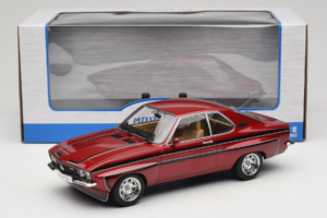 Opel Manta A Irmscher Metallic Red MCG 1:18 MCG18427 Metal — zdjęcie 6 z 6