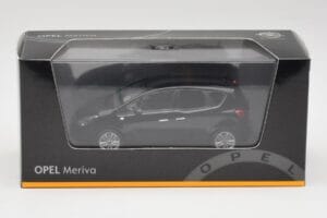 Opel Meriva B Czarny Minichamps 1:43 400040005 Metal — zdjęcie 4 z 4