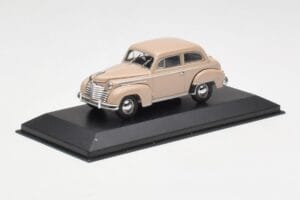 Opel Olympia A Beżowy Minichamps 1:43 430040404 Metal — zdjęcie 2 z 4