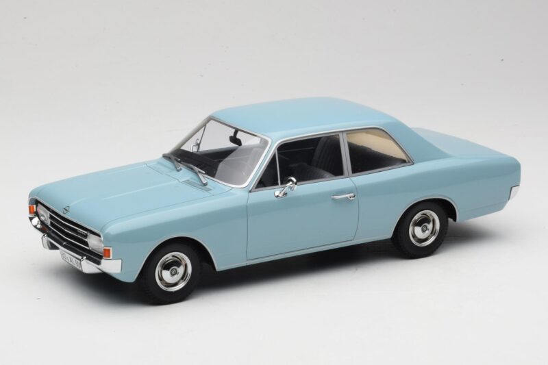 Opel Rekord C Jasnoniebieski Minichamps 1:18 107047002 Metal