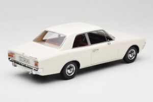 Opel Rekord C Biały Minichamps 1:18 107047001 Metal — zdjęcie 2 z 6