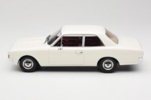 Opel Rekord C Biały Minichamps 1:18 107047001 Metal — zdjęcie 3 z 6
