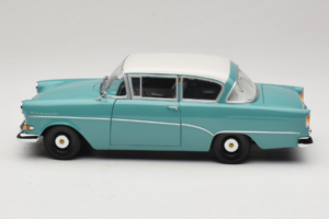 Opel Rekord P1 Turkusowy Niebieski Minichamps 1:18 180043200 Metal — zdjęcie 4 z 8
