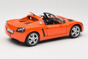 Opel Speedster Pomarańczowy Maisto 1:18 31615 Metal — zdjęcie 3 z 8