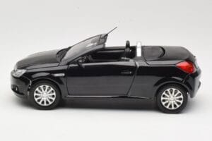 Opel Tigra TwinTop B Czarny Norev 1:18 183600 Metal — zdjęcie 4 z 8