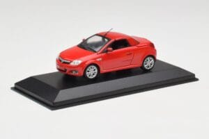 Opel Tigra TwinTop Magma Czerwony Minichamps 1:43 B24910027T Metal — zdjęcie 2 z 4