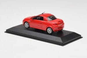Opel Tigra TwinTop Magma Czerwony Minichamps 1:43 B24910027T Metal — zdjęcie 3 z 4