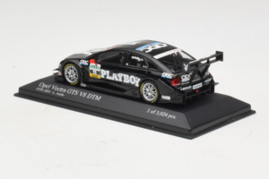 Opel Vectra GTS V8 #11 Playboy L. Aiello DTM 2005 Minichamps 1:43 436054611 Metal — zdjęcie 3 z 4