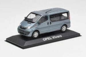 Opel Vivaro A Niebieskoszary Minichamps 1:43 VIVARO001 Metal — zdjęcie 2 z 4
