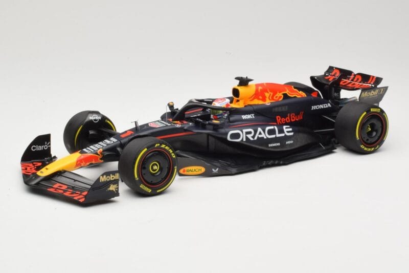 Red Bull Racing RB20 #1 M. Verstappen Winner China GP 2024 Minichamps 1:18 110240501 Metal