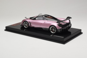 Pagani Huayra BC Pearl Pink AB Models 1:18 REMC032 Żywica — zdjęcie 5 z 7