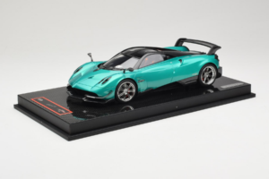 Pagani Huayra BC Green Metallic Yy Model 1:18 REMC020 Żywica — zdjęcie 2 z 7
