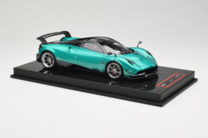 Pagani Huayra BC Green Metallic Yy Model 1:18 REMC020 Żywica — zdjęcie 4 z 7