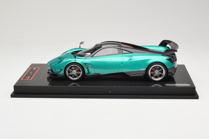 Pagani Huayra BC Green Metallic Yy Model 1:18 REMC020 Żywica