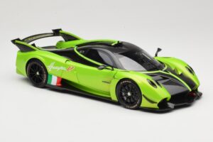 Pagani Huayra R Zielony LCD 1:18 LCD18012-GR Metal — zdjęcie 6 z 8