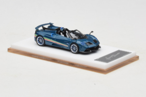 Pagani Huayra Tricolore Roadster Niebieski Henson & Heaven 1:64 PHTRB01 Żywica — zdjęcie 4 z 8