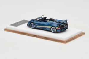 Pagani Huayra Tricolore Roadster Niebieski Henson & Heaven 1:64 PHTRB01 Żywica — zdjęcie 5 z 8