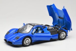 Pagani Zonda C12 Niebieski Solido 1:18 8172 Metal — zdjęcie 2 z 8