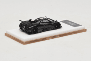Pagani Zonda Tricolore Exposed Carbon Henson & Heaven 1:64 PZTEC01 Metal — zdjęcie 3 z 7