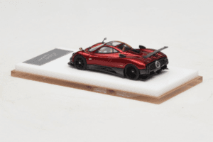 Pagani Zonda Tricolore Czerwony Henson & Heaven 1:64 PZTR01 Metal — zdjęcie 5 z 7