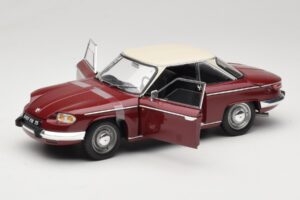 Panhard 24 CT Czerwony Solido 1:18 1832500 Metal — zdjęcie 2 z 8