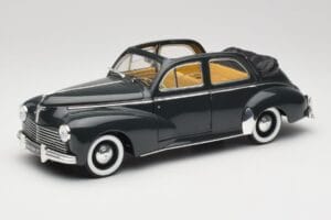 Peugeot 203 Kabriolet Czarny Solido 1:18 8156 Metal
