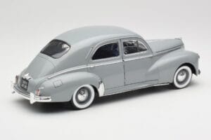 Peugeot 203 Gris Clair Solido 1:18 8145 Metal — zdjęcie 3 z 8