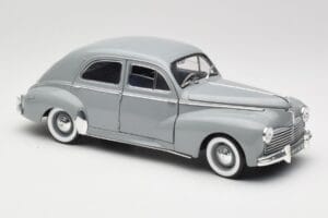 Peugeot 203 Gris Clair Solido 1:18 8145 Metal — zdjęcie 6 z 8