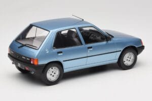 Peugeot 205 Niebieski MCG 1:18 MCG18491 Metal — zdjęcie 2 z 6