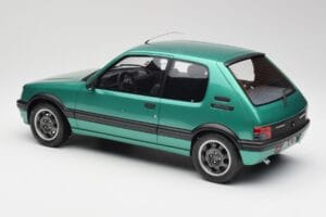 Peugeot 205 GTI Griffe Otto 1:12 G017 Żywica — zdjęcie 5 z 6