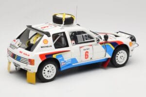 Peugeot 205 T16 Peugeot Talbot Sport T. Salonen / S. Harjanne Safari Rally 1985 Otto 1:18 OT1161 Żywica — zdjęcie 2 z 6