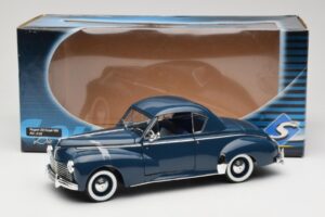 Peugeot 302 Coupe Niebieski Solido 1:18 8168 Metal — zdjęcie 8 z 8