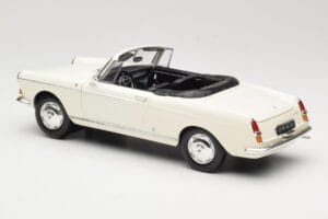 Peugeot 404 Kabriolet Biały Norev 1:18 184746 Metal — zdjęcie 7 z 8