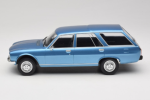 Peugeot 504 Break Niebieski MCG 1:18 MCG18213 Metal — zdjęcie 3 z 6