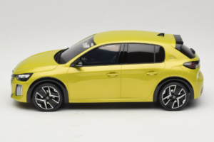Peugeot E-208 GT Jaune Agueda Otto 1:18 OT1164 Żywica — zdjęcie 3 z 6