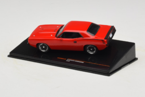 Plymouth Barracuda Czerwony IXO 1:43 CLC592N Metal — zdjęcie 3 z 4