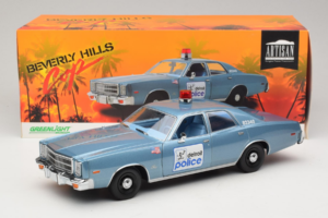 Plymouth Fury Beverly Hills PD Niebieski GreenLight 1:18 19069 Metal — zdjęcie 8 z 8