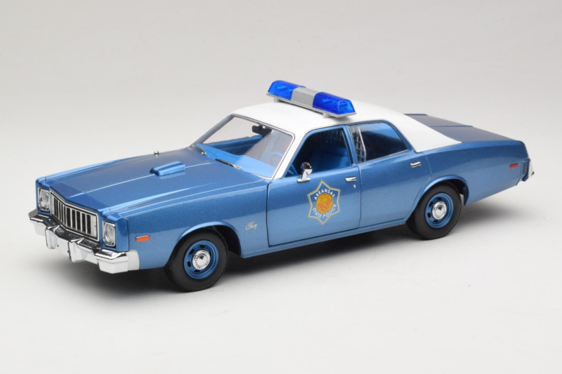 Plymouth Fury Police Pursuit Smokey and the Bandit GreenLight 1:18 19044 Metal
