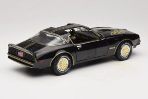 Pontiac Firebird Trans Am SE Smokey and the Bandit Joyride 1:18 33121 Metal — zdjęcie 3 z 8