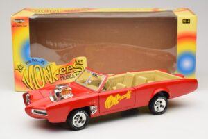 Pontiac GTO Monkeemobile Czerwony ERTL 1:18 33150 Metal — zdjęcie 8 z 8