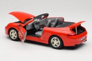 Porsche 911 996 Kabriolet Czerwony Mira 1:18 06930 Metal — zdjęcie 5 z 8