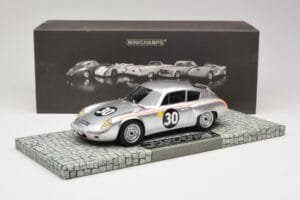 Porsche 356B 1600 GS Carrera GTL #30 B. Pon / C. Godin de Beaufort 24 Hours of Le Mans 1962 Minichamps 1:18 107626830 Metal — zdjęcie 6 z 6