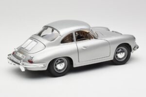 Porsche 356B Srebrny Bburago 1:18 3021-M1 Metal — zdjęcie 3 z 8