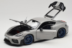 Porsche 718 Cayman 982 GT4 RS Weissach Package Chalk Norev 1:18 187253 Metal — zdjęcie 3 z 8