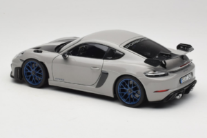 Porsche 718 Cayman 982 GT4 RS Weissach Package Chalk Norev 1:18 187253 Metal — zdjęcie 7 z 8
