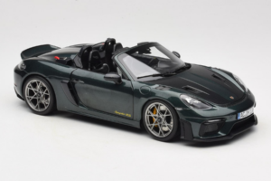 Porsche 718 Spyder RS Weissach Pack Forest Green Norev 1:18 187272 Metal — zdjęcie 6 z 8