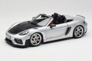 Porsche 718 Spyder RS Weissach Pack GT-Silver Metallic Norev 1:18 187270 Metal