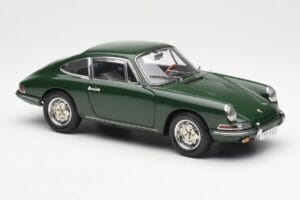 Porsche 901 Zielony CMC 1:18 M-067B Metal — zdjęcie 4 z 6