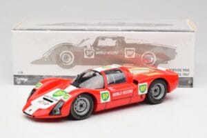 Porsche 906E BP World Record Runs Monza 1967 Minichamps 1:18 100676100 Metal — zdjęcie 8 z 8