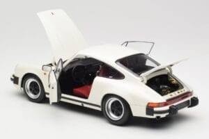 Porsche 911 930 Carrera 3.2 Grand Prix White Minichamps 1:18 100063024 Metal — zdjęcie 5 z 8